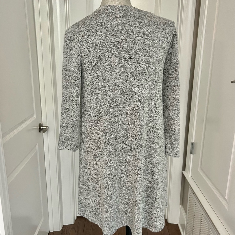 FOREVER21 Fit & Flare Women's Mini Swing Dress
Gray 3/4 Sleeves Dress Size M - Picture 5 of 9